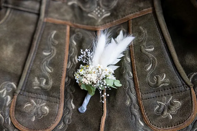 Hochzeit getting ready Lederhose